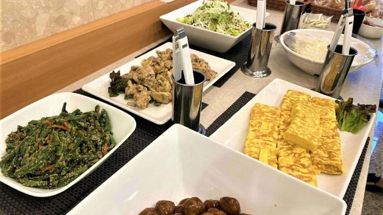 Toyoko Inn Osaka Umeda Nakatsu No.1 Экстерьер фото